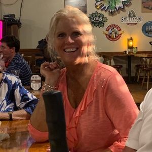 Meet your Posher, Joy parson